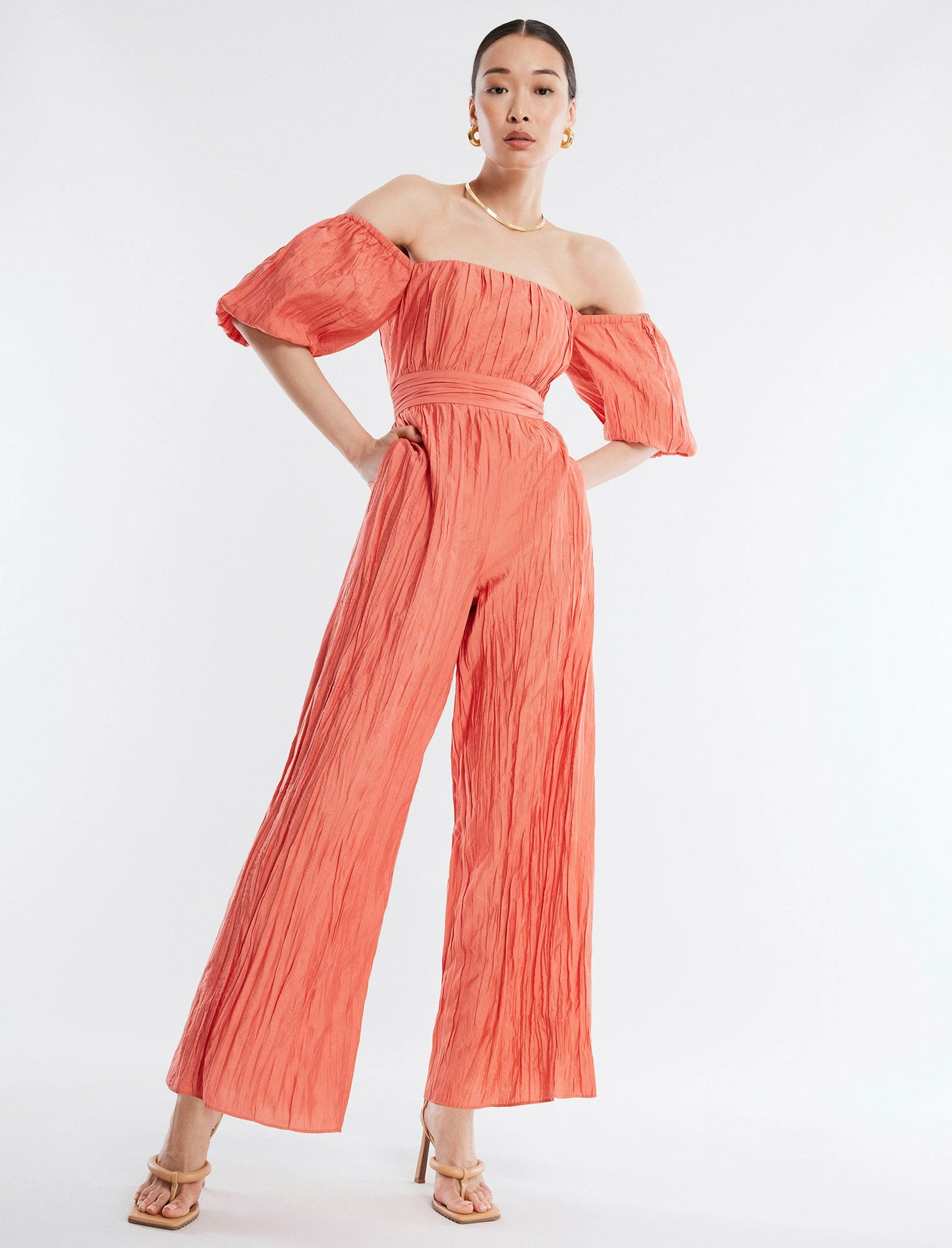 BCBGMAXAZRIA Felix Puff Sleeve Jumpsuit 8 BCBGMAXAZRIA Felix Puff Sleeve Jumpsuit - Image 6