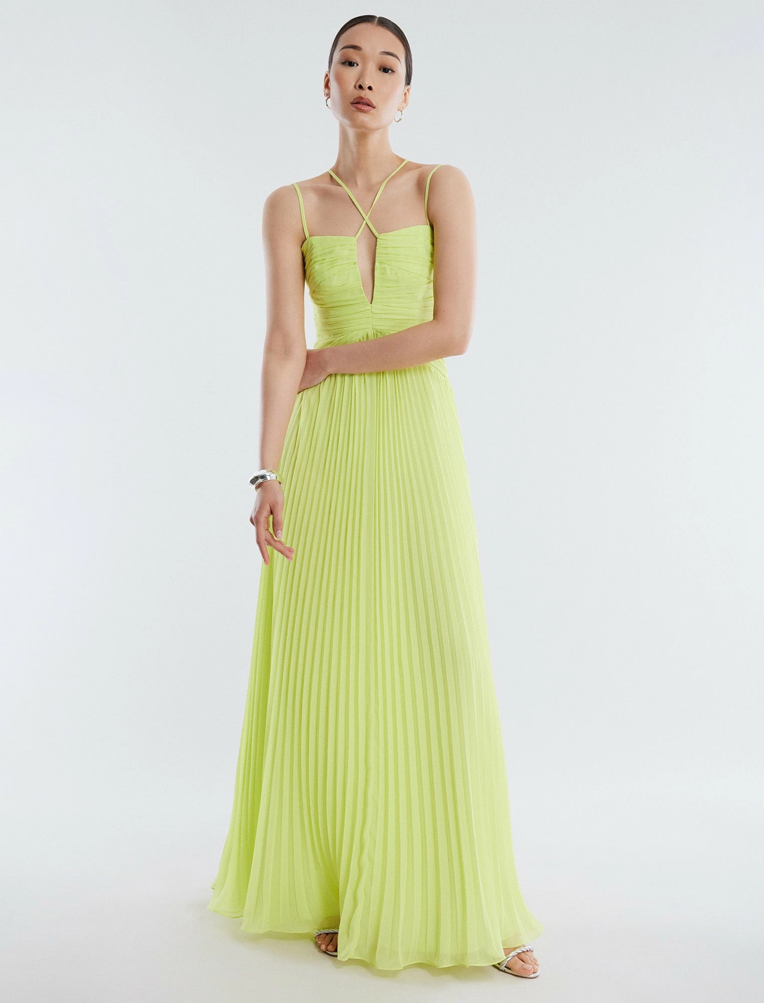 BCBGMAXAZRIA Ziv Chiffon Gown 4 BCBGMAXAZRIA Ziv Chiffon Gown - Image 2