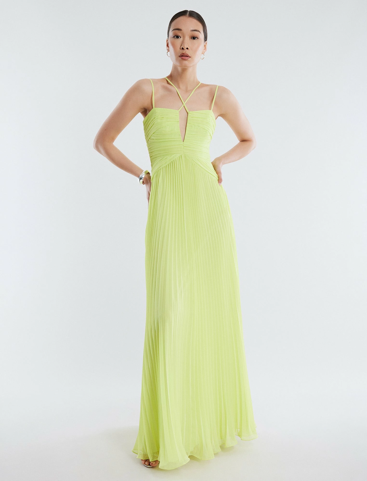 BCBGMAXAZRIA Ziv Chiffon Gown 7 BCBGMAXAZRIA Ziv Chiffon Gown - Image 5