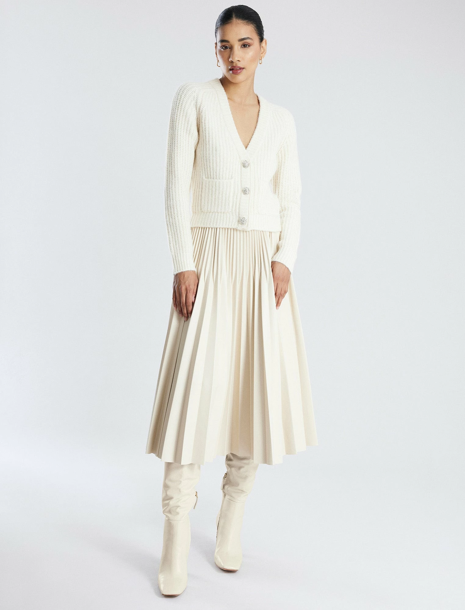 BCBGMAXAZRIA Raglan Sleeve Cardigan Sweater 4 BCBGMAXAZRIA Raglan Sleeve Cardigan Sweater - Image 2