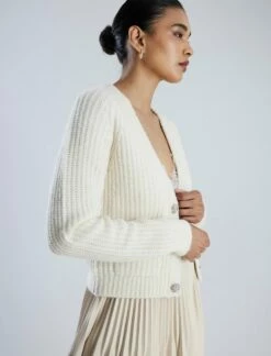 BCBGMAXAZRIA Raglan Sleeve Cardigan Sweater 13 BCBGMAXAZRIA Raglan Sleeve Cardigan Sweater -Bcbg Shop 7.30 T 2YX5S63E SS3 3