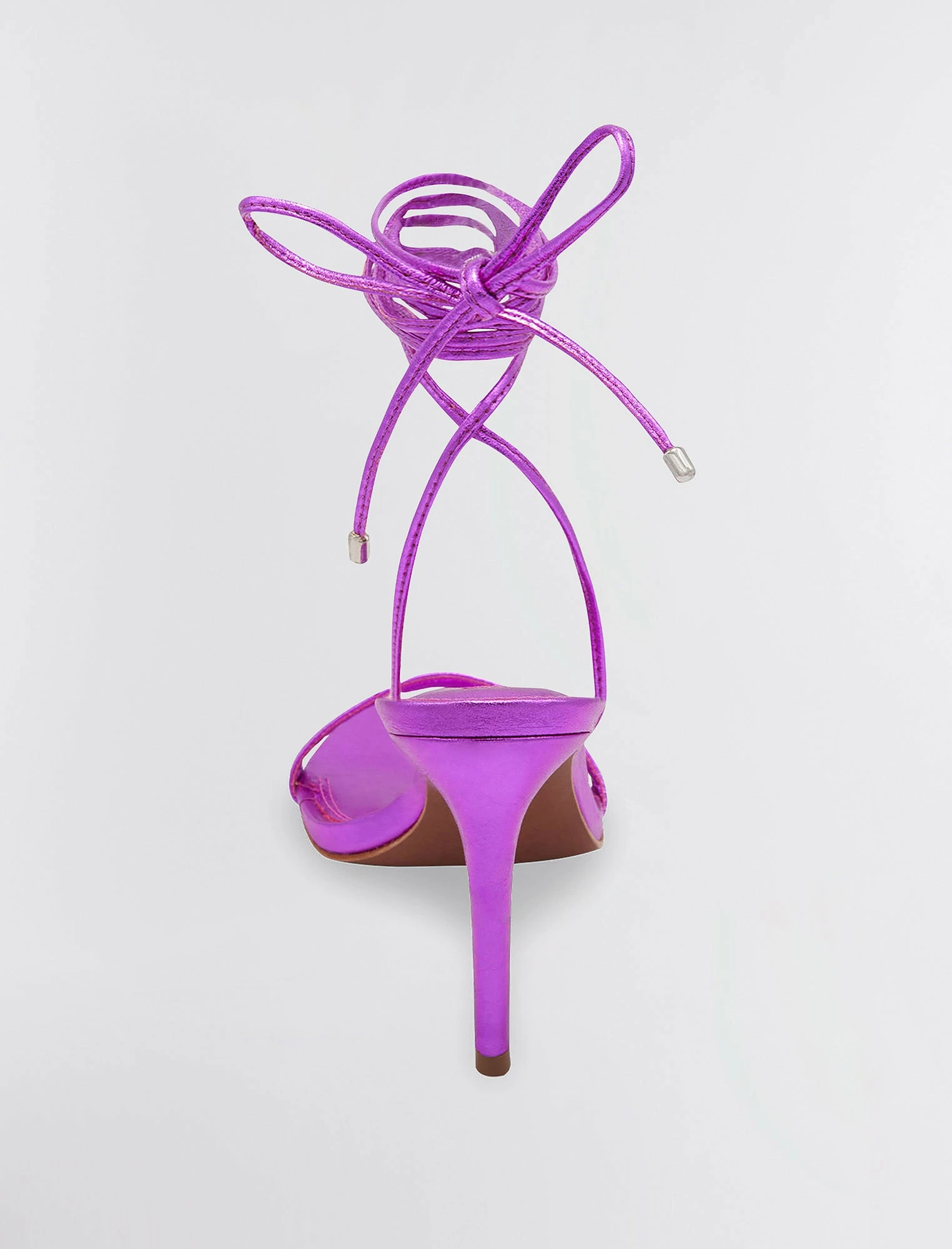 BCBGMAXAZRIA Dixie Sandal Heel 6 BCBGMAXAZRIA Dixie Sandal Heel - Image 4