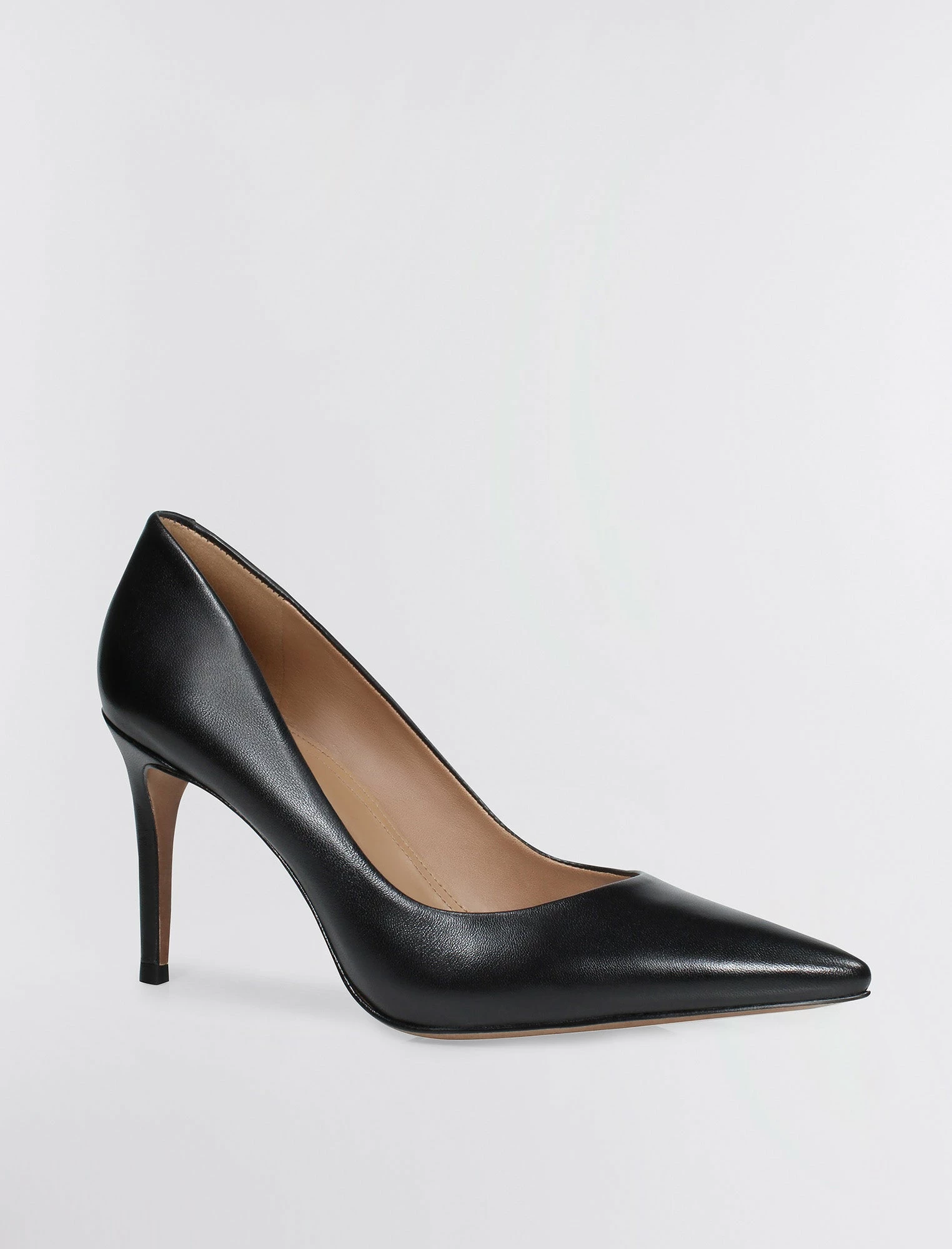 BCBGMAXAZRIA Lova Pump Heel 3 BCBGMAXAZRIA Lova Pump Heel