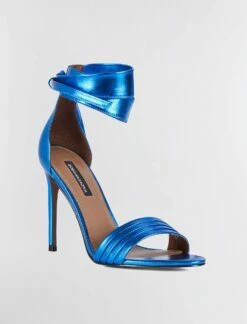BCBGMAXAZRIA Suji Metallic Sandal Heel